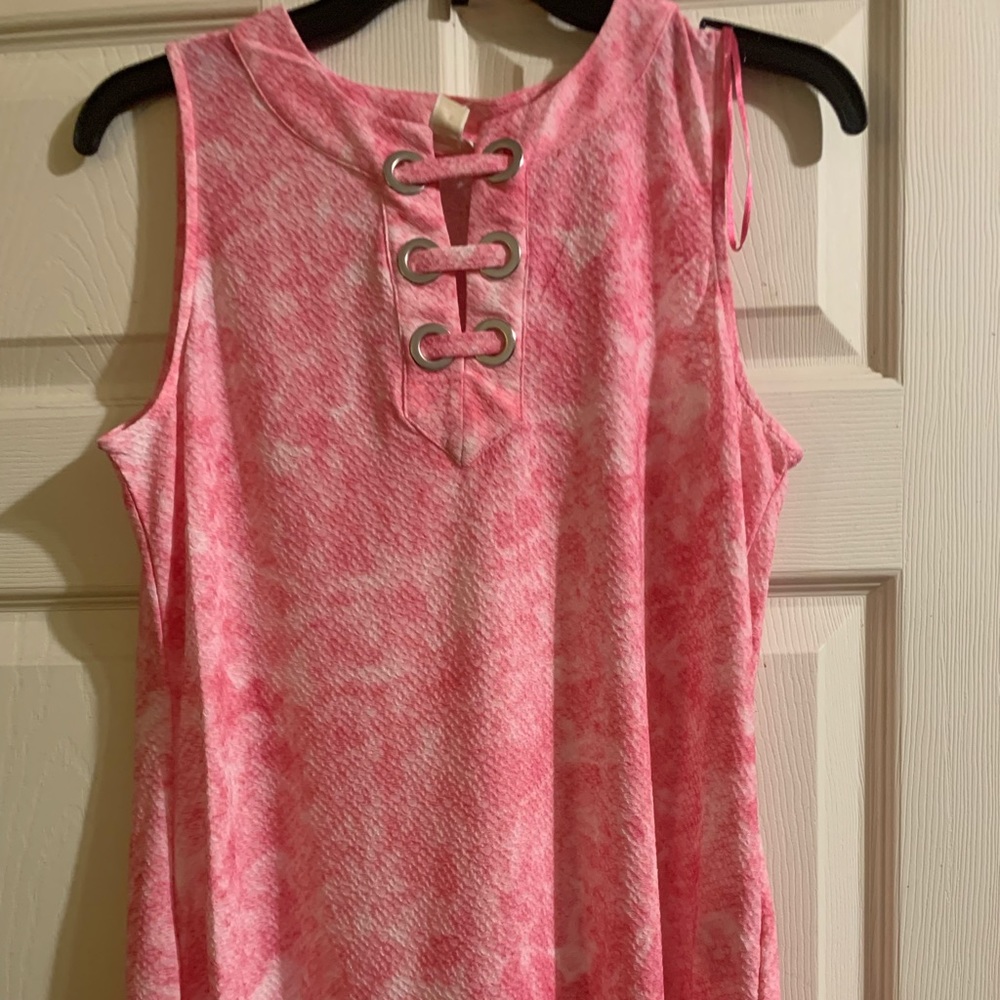 like new Michael Kors medium sized dressy tank top